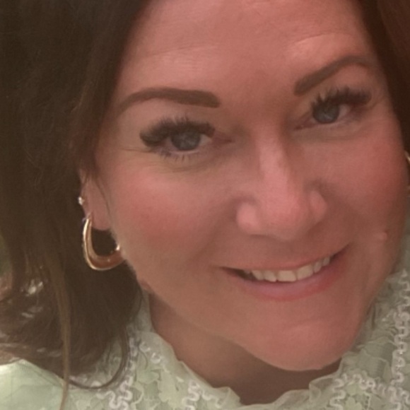 Meet your Posher, Melanie - Picture 4 of 16